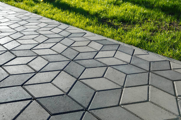 Best Commercial Driveway Pavers  in Sissonville, WV