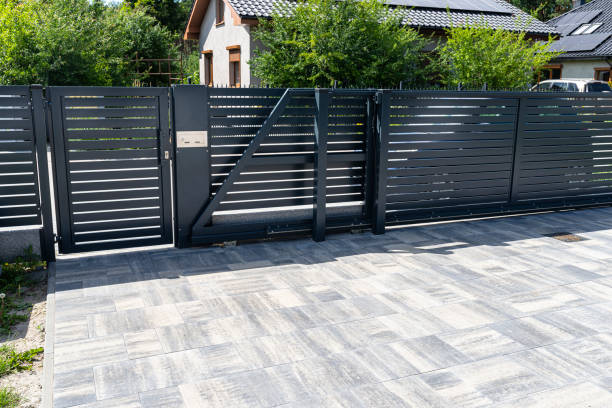 Best Decorative Driveway Pavers  in Sissonville, WV